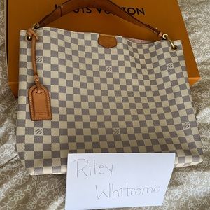 Like new Louis Vuitton graceful pm bag